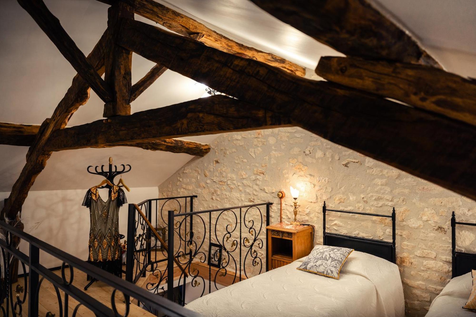 Ets Capmasil - Chambre 1920 Virac Eksteriør bilde